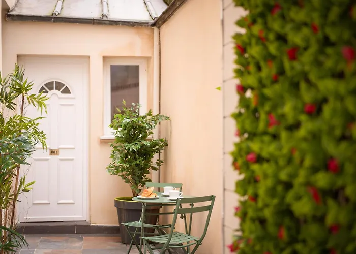 CactusHotel Pas Cher Paris